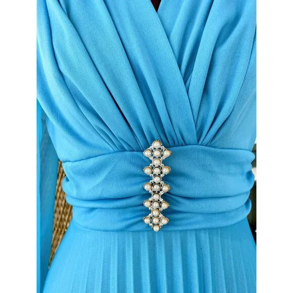Vintage 1970s Blue Dressy Maxi Dress Pleated Skirt Rhinestone Pearls Size M - Picture 12 of 16